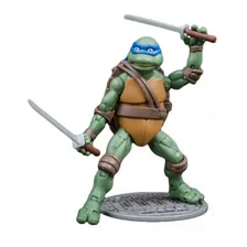 Обзор на Фигурка Playmates TOYS TMNT 1990 Movie Леонардо 91088