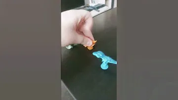 у меня есть динозавры