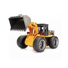 Радиоуправляемый бульдозер HUI NA TOYS 1:18 HN1520