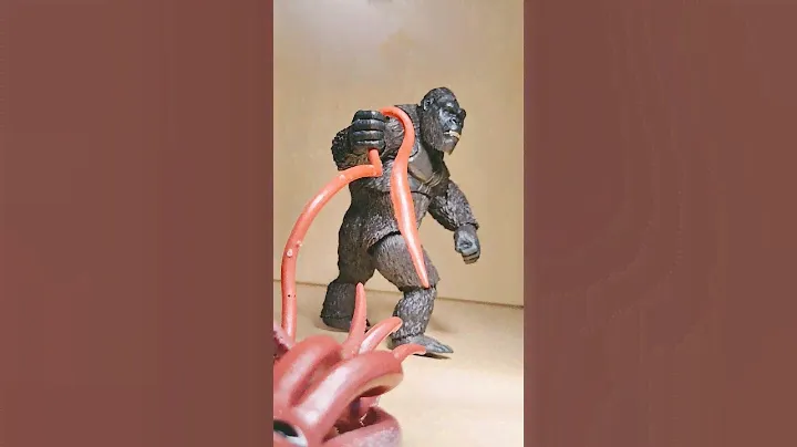 exquisite basic Kong skull Island figure Hiya Toys