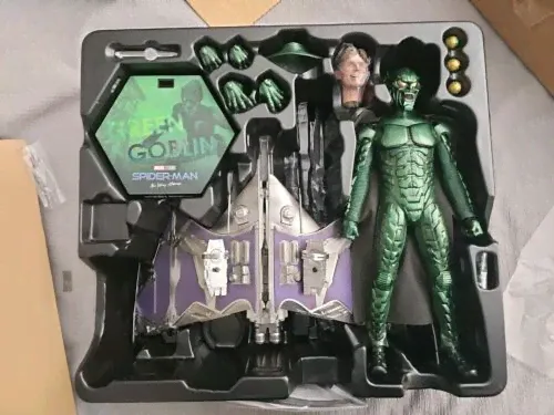 Hot Toys Spider-Man: No Way Home - Green Goblin Deluxe 1/6 Scale Figure-0