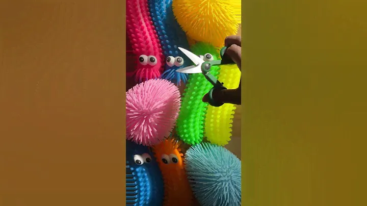 MonkeeDo‘s new Cut-G #fidget #fidgetfun #satisfying #funny #toys #antistress #squishy