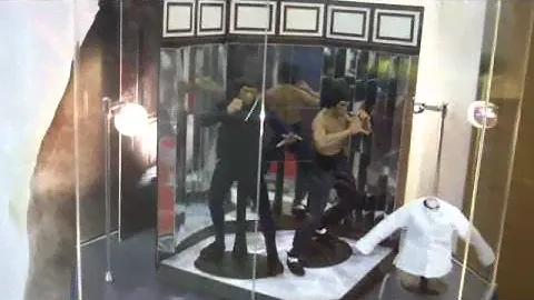 Hot Toys DX04 Bruce Lee - Enter the Dragon Preorder Updates.flv